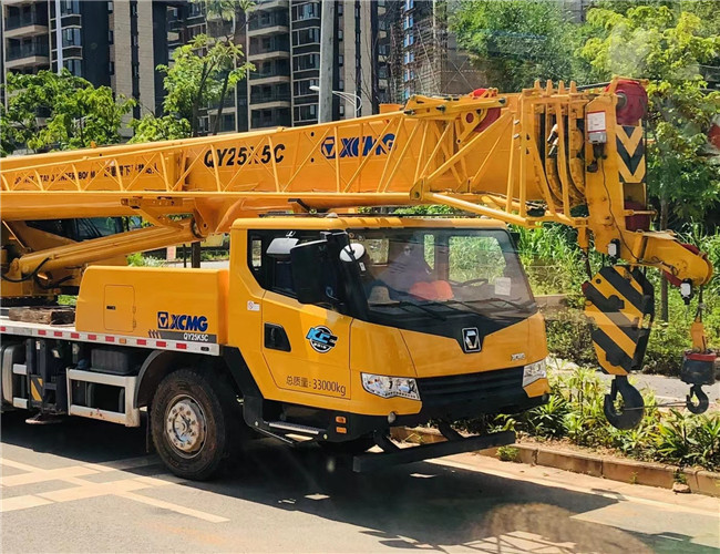 赤坎区大件设备吊装租赁吊车