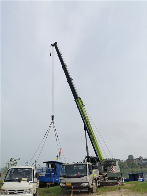 赤坎区桥梁建设吊装案例